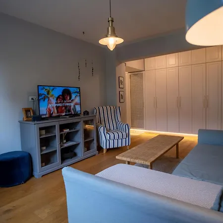 Boutique Luxury - Alhambra Apartment