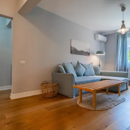 Boutique Luxury - Alhambra Apartment