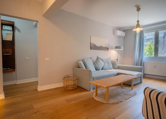 Boutique Luxury - Alhambra *