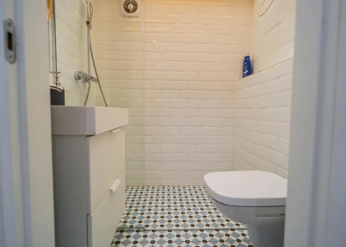 Boutique Luxury - Alhambra